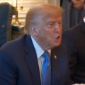 Трамп поменуо Србију, Ким и Путина Лидер САД поново шокира изјавама