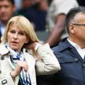 Ne postoji ništa tužnije od žene koja pati za dodirom: Ispovest Dijane Đoković koju će samo žene razumeti