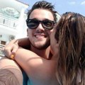Srpski pevač (29) se razveo u tajnosti, a sa novom ženom dobio dete! Sad progovorio o životu sa njom: Kad dođem sa svirke…