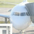 Haos na aerodromu u Njujorku: Sudar dva aviona na pisti, povređena stjuardesa