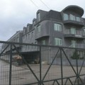 Šta se dešava u fabrici "Kentaur" u Vranju: Radnicima nije dozvoljen ulazak, da li će im biti isplaćena zarada?