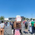 "Niko to nije ni proglasio verskim obredom": Vučić poštu stradalima u padu nadstrešnice nazvao satanizmom