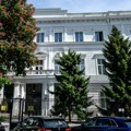 Misteriozna buka oko ruske ambasade: Zagonetno zujanje od 790 herca izluđuje Nemce, Rusi tvrde da ništa ne čuju!