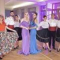 Novi singl i spot sestara Gobović: "Hoću da pevam" u duhu pop muzike