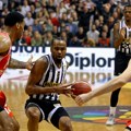 (Poluvreme) zvezda – Partizan: Gedraitis vraća crveno-bele u igru, ljuta borba vodi se u Čairu