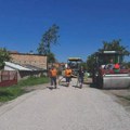 Radnici JKP Put izvode radove na 10 lokacija Nov asfalt u Futogu i ulici Alekse Nenadovića