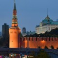 Peskov: Isporuke oružja Ukrajini se nastavljaju, mir sve dalje