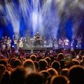 Exit zatvoren snažnom porukom Marka Louisa i hora studenata: "Upali vatru, budi baklja"