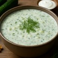 Hladna čorba od krastavaca Letnja osvežavajuća doza zdravlja u tanjiru