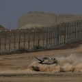 Gaza pod opsadom: Izrael mobiliše rezerviste za odlučujući napad
