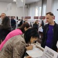 Veliko interesovanje na jesenjem Sajmu zapošljavanja u Vranju: Poslodavci ponudili 500 radnih mesta (foto) Foto Galerija