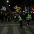 U Leskovcu održan skup u znak sećanja na žrtve pada nadstrešnice u Novom Sadu