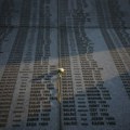 Monarhisti traže ostavku ministra Zukorlića zbog učešća na komemoraciji u Srebrenici