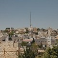 (UZNEMIRUJUĆI VIDEO) Izraelski doseljenici pretukli Palestinku i NBC novinarsku ekipu usred izveštavanja