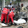 Bombaš samoubica ubio najmanje 13, a ranio najmanje 20 vojnika u Somaliji