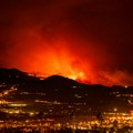 Požar na Tenerifima van kotrole: Iz domova i hotela evakuisano 26.000 ljudi