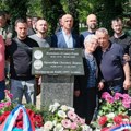 Počast div-junacima: U Baču, posle 25 godina, spomen Darku Bjelobrku i Radetu Bundalu