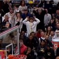 VIDEO Sraman i opasan potez Jokićevog saigrača: Frustracija kakva nije viđena u NBA, ubacio predmet usred napada rivala…