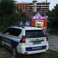 Novosađanin zapalio baraku, pa pucao, jedna osoba povređena