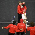 Amerikanac srušio Zvereva! Tim sveta osvojio Lejver kup!