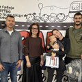 Караван родитељства у Старој Пазови: Финансијска, психолошка и саветодавна помоћ породицама у свим срединама