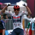 ​Biciklista Pol Manje pobednik prve etape trke Điro d'Italija