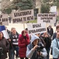 Savez slobodnih sindikata Srbije povlači se iz pregovora sa Vladom o isplati zaostalih plata radnicima "Koštane"