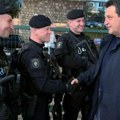 Ministar Gašić obišao pripadnike MUP na terenu: Ništa nije prepušteno slučaju, snažne mere obezbeđenja tokom utakmice…
