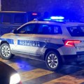 Jeziva nezgoda kod Čačka: Vozač završio u kanalu dubokom nekoliko metara
