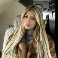 Ćerka Željka Mitrovića na Kanskom festivalu sa svetskim facama: Pozirala u haljini sa brutalnim dekolteom