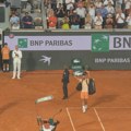 FOTO Nova.rs zabeležila istorijsku sliku: Poslednji korak Đokovića na terenu Rolan Garosa ikada?