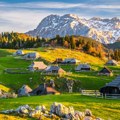 Biser Slovenije u podnožju Alpa: Grad legendi, mamuta i dobrog piva