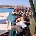 Brod sa 270 putnika prevrnuo se kod obale Kipra