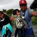 Predsednik Meksika: Zbog sankcija Kubi i Venecueli 10.000 migranata dnevno ide ka SAD