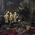 Srušila se zgrada: U požaru u fabrici u Nju Delhiju poginulo 11 ljudi