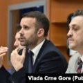 Obećanja crnogorskog premijera o povećanju primanja na udaru kritika