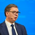 Vučić iz Praga: Sada ceo svet vidi ko želi eskalaciju na KiM