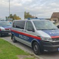 Muškarac izbo ženu, pa se zabarikadirao u podrumu, na policiju bacio eksploziv: Drama u Austriji