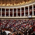 Francuski parlament odbio da razmatra pitanje opoziva Makrona