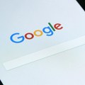 VIDEO: Google predstavio AI aplikaciju za diktiranje - radi bez interneta, briše zamuckivanje i poštapalice