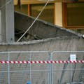 Srušio se deo krova Skenderije: Pukom srećom izbegnuta tragedija tokom Sajma knjige
