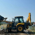 ČISTI SE DIVLJA DEPONIJA KOD NEKADAŠNJEG DŽINSIJA Akcija će trajati dok otpad ne bude uklonjen