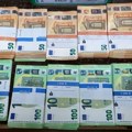 Aleksandar i Aleksandra uhapšeni u Tivtu sa 19 kofera: Imali milion evra i opremu koju koriste špijuni!