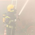 Požar u Osijeku: Tri vatrogasca povređena, jedan teže