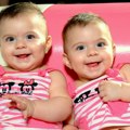 Lepe vesti: U Novom Sadu za jedan dan rođena 21 beba, među njima tri para blizanaca