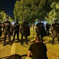ANEM: Nedopustivo je da policija udara i ometa novinare tokom protesta