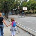 Koliko vanškolskih aktivnosti je dovoljno da dete ne dangubi ali i da ne bude preopterećeno: Sport, umetnost, strani jezik…
