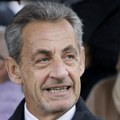 Sarkozi stigao u zatvor na izdržavanje petogodišnje kazne /video/