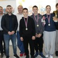 Dvostruka radost Novosađana: Spuštena zavesa na šahovske Klet juniorske lige Vojvodine