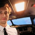 Pilot se ubio usred leta! Jeziva scena u vazduhu - otvorio vrata i skočio, učenici rekao: "Znaš šta treba da radiš, samo…